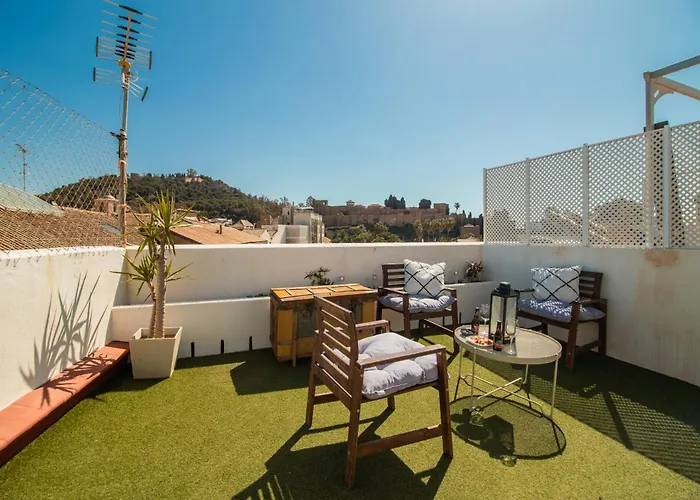 C89 - Luxurious Penthouse With Private Terrace